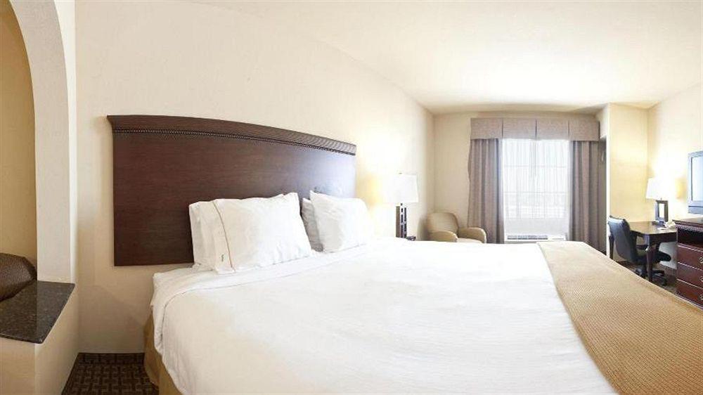 Holiday Inn Express Hotel And Suites Kingsville By Ihg Luaran gambar